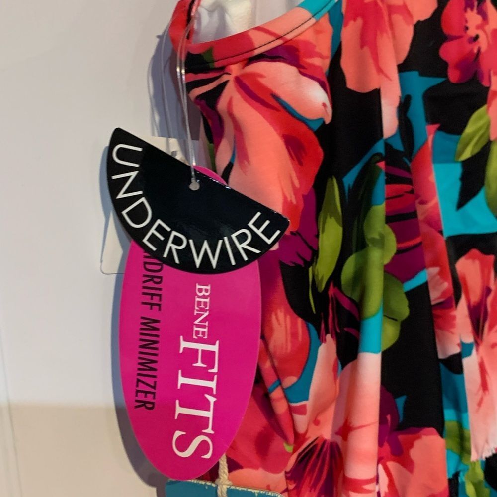 Caribbean Joe Floral Women’s Takini Two Piece Swimsuit NWT - Picture 8 of 10